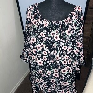 Terra & Sky Black Floral Tunic
